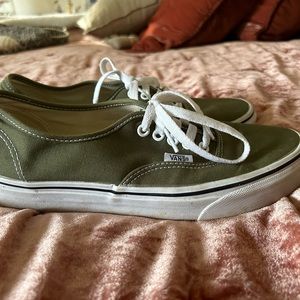VANS~ Authentic sneakers, women’s 9.5